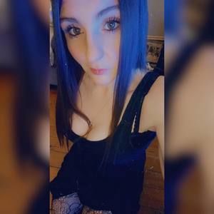 Meet your Posher, Katina